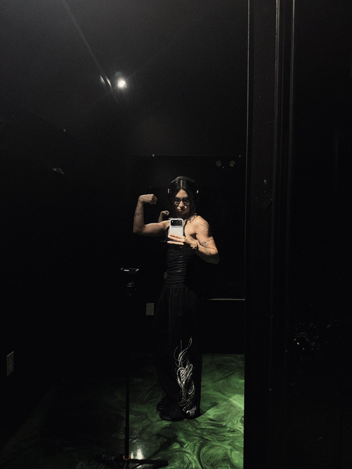 BAGGY SWEATS